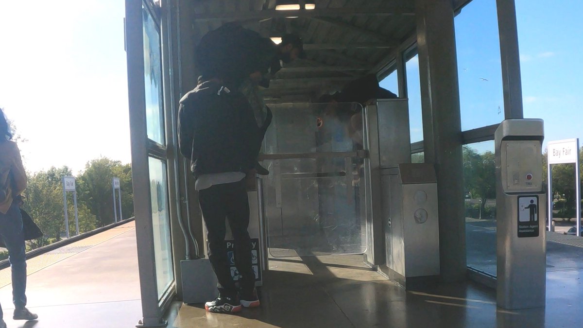 Bartfare's tweet photo. Four more Fare evaders easily Climb the new Elevator Fare gate At Bay Fair @SFBART Station #fareevader https://t.co/t3nFJk5LDJ