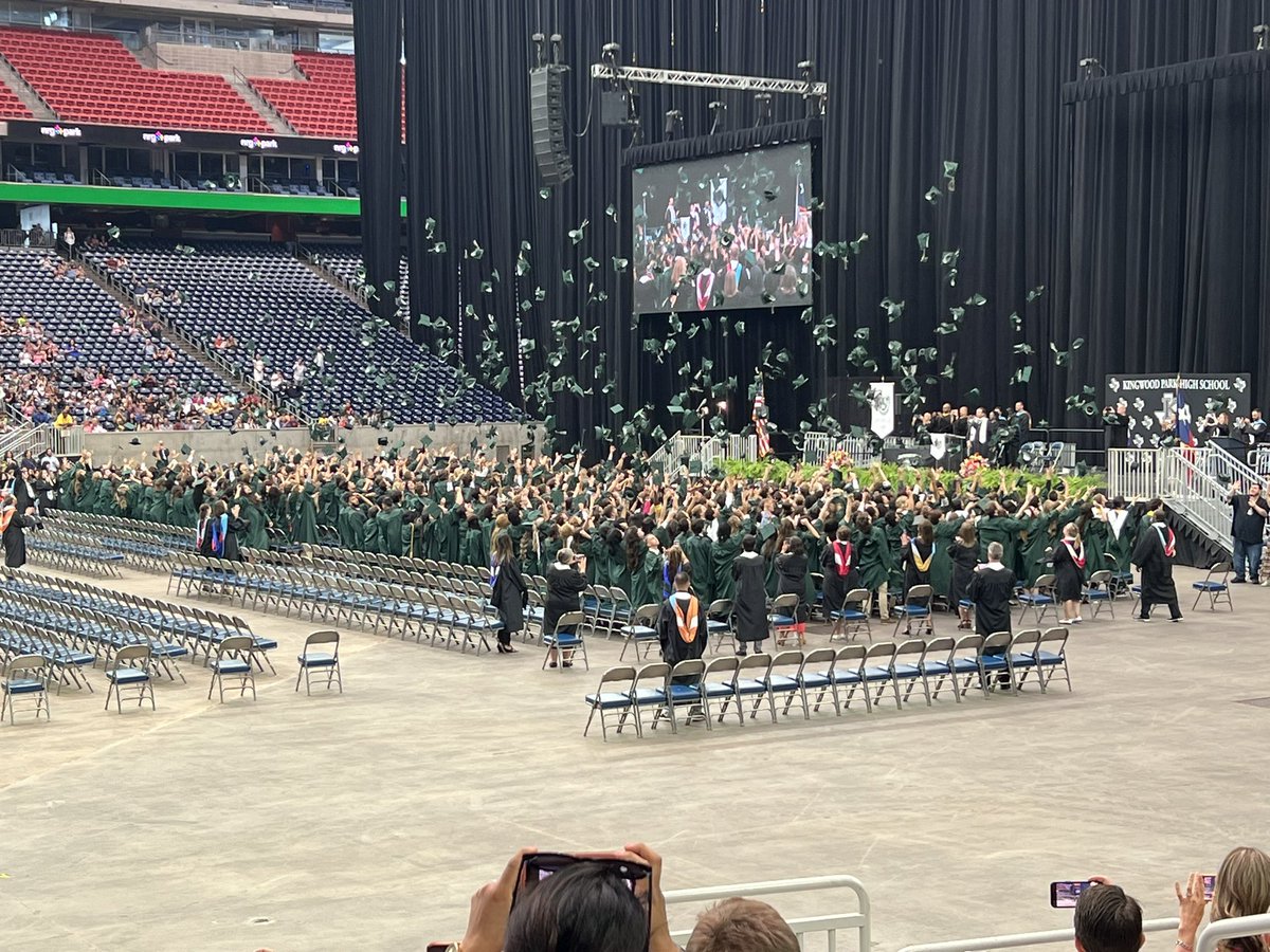 Congratulations to the class of 2023! We are so proud of you Macie, Hannah, and Peyton. Can’t wait to see what the future holds for you! #Classof2023