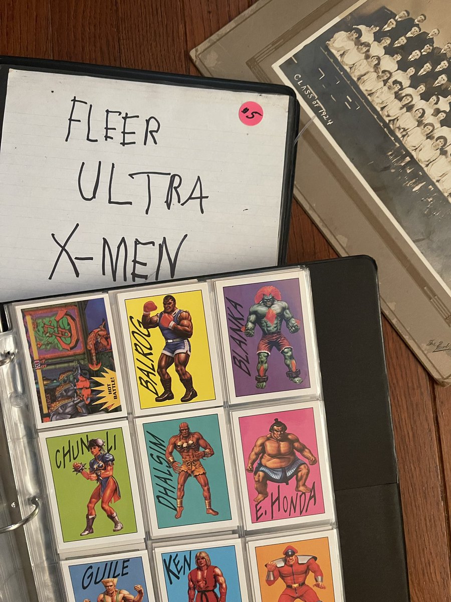 waxpackman83's tweet image. Fun $7 garage sale buy today. Sucker for old Street Fighter stuff. #thehobby #whodoyoucollect #toppscards #xmencards