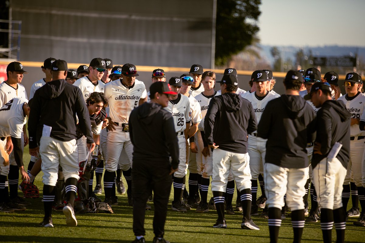 CSUNBaseball tweet picture