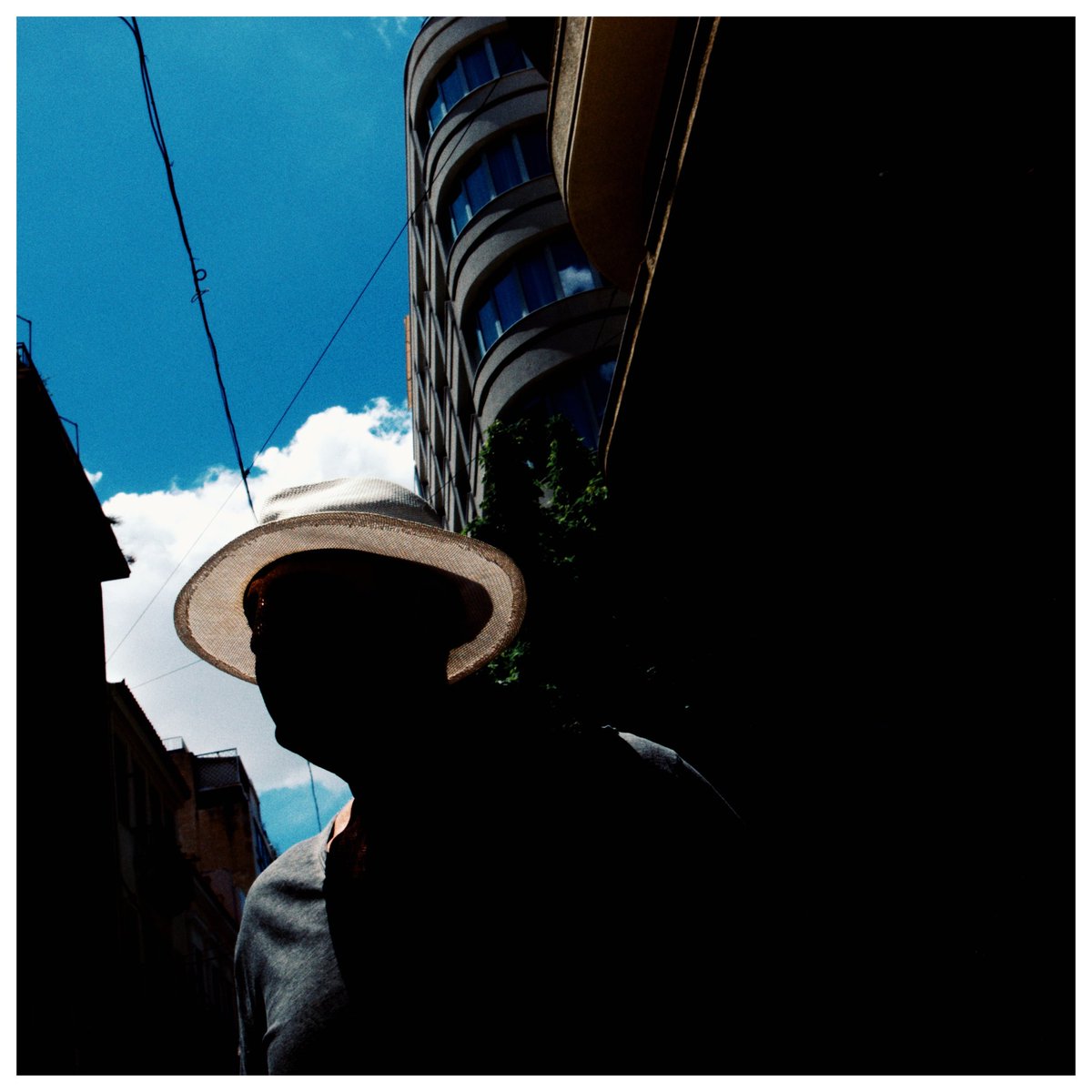 p_sentementes's tweet photo. Athens Street Diary: Colorful Exploration, Earlier Today, Part II
#StreetPhotography #RicohColor #Athens #VibrantCity #ColorfulExploration https://t.co/CRiPTsZdAZ