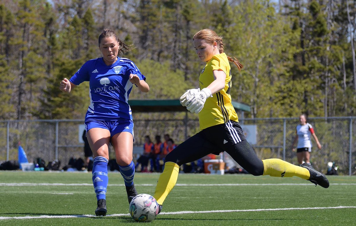 Day 2 of the @MaritimeSuperSeries between <a href="/PicaroonsSoccer/">Fredericton Picaroons Reds</a> &amp; <a href="/WCRoyalsFC/">WinsloeCharlottetownRoyalsFC</a> !!⚽️ <a href="/MaritimeAthlete/">Maritime Athletic PROfiles</a> <a href="/SoccerNB/">Soccer NB</a> <a href="/SuburbanFC/">Suburban FC</a>