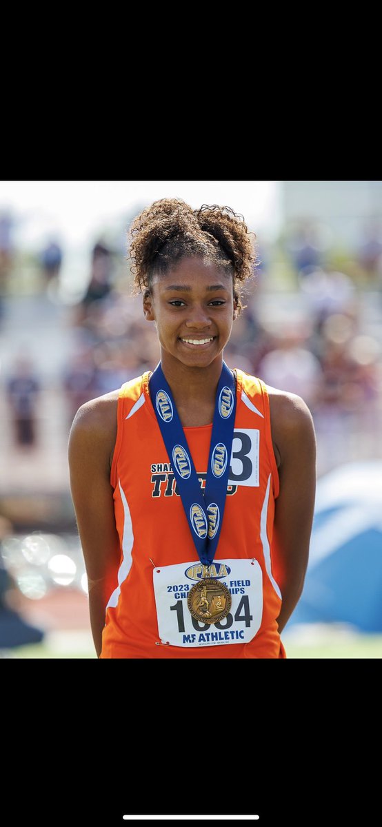 SharontigersVB's tweet photo. Congratulations to our very own, Sophomore Ondrea Young, for placing 6th in the 100m hurdles with a time of 15.63 and 7th in the 300m hurdles with a time of 47.30 at the PIAA State Finals. We are so proud of you and your accomplishments! 🧡🏐 https://t.co/BkcKnKH1G0
