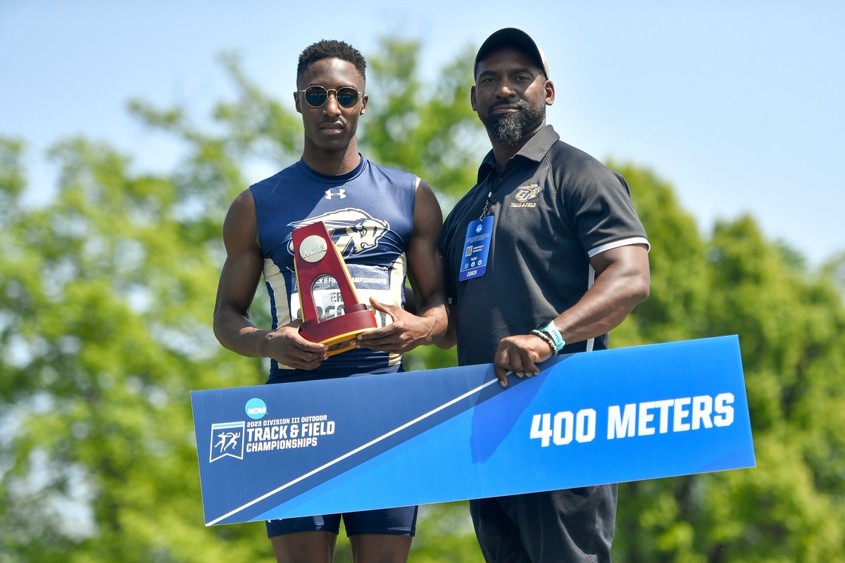 Today was a good day.

History in the making as Gallaudet's Eric Gregory defends his national crown 👑 in the 400-meter dash at the 2023 NCAA Division III outdoor track &amp; field championships w/the 3rd fastest time (45.93) in Division III history. #GUBison #d3track 
📸 <a href="/akoPhoto1/">akoPhoto</a>