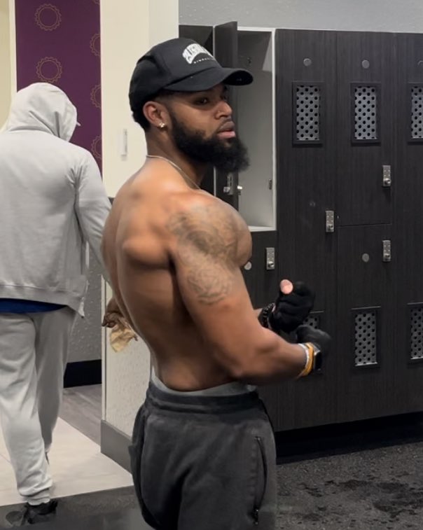 King 🇹🇹 on Twitter "Who tryna get in the gym fr 😡🫵🏾"