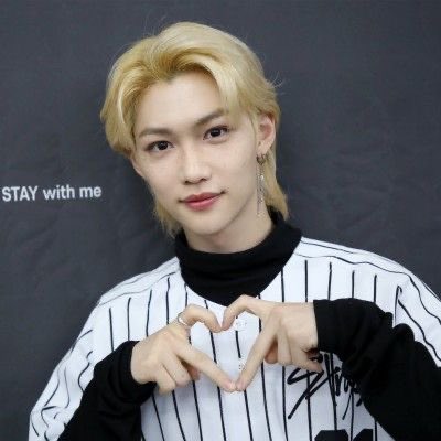 channiesk97's tweet photo. #Team5_Star EL MEJOR EQUIPO CADA VEZ MÁS CERCA DE LOS 4MIL 🔥⭐️
🎧 Sigue con el stream stay: https://t.co/8SlhYWOt9P
#STAYStreamParty
#RACEforINLIFEto1B https://t.co/DtZD3gAZYC