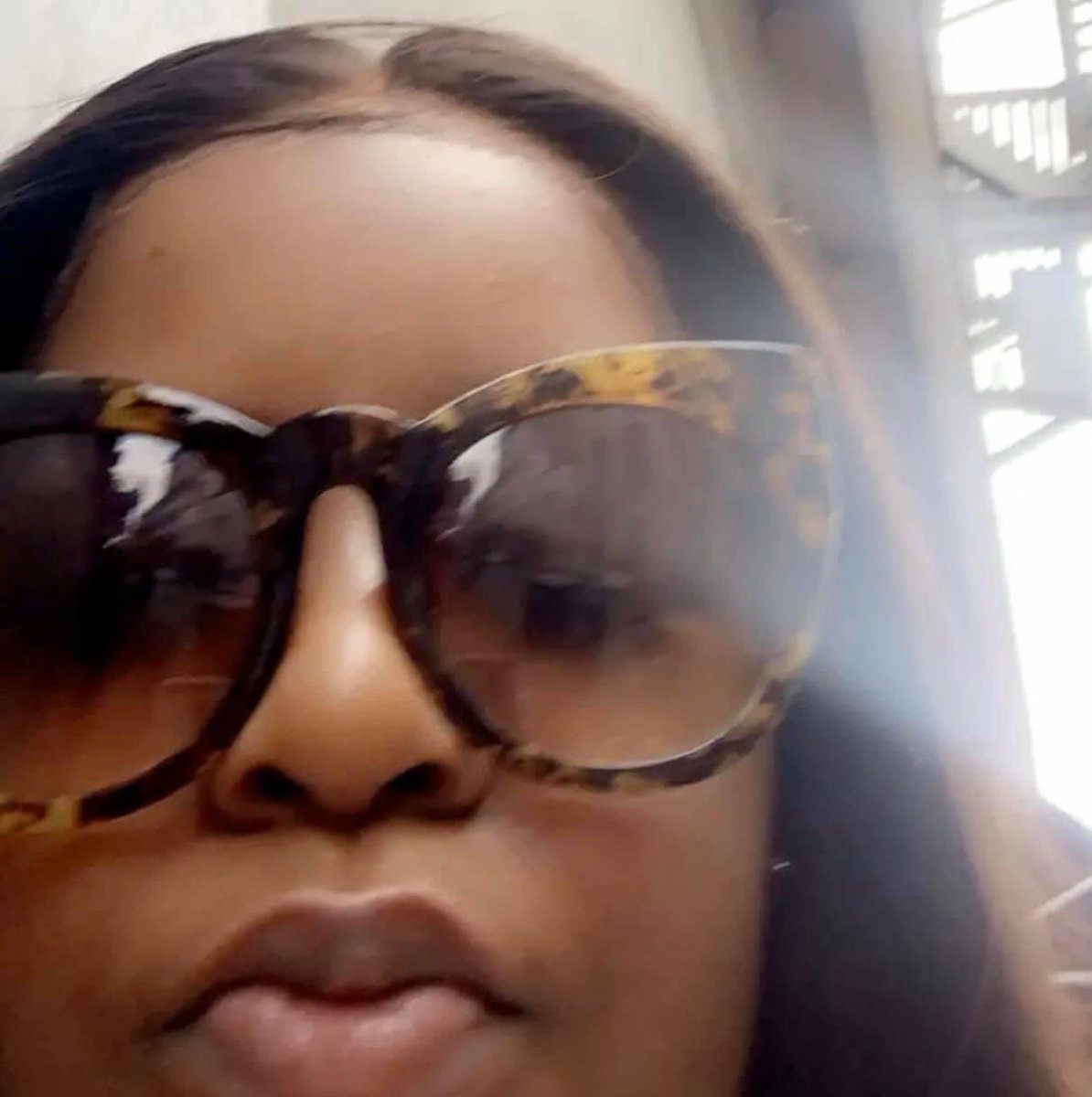 invis4yo's tweet image. Me n bestie having our daily “we hate bitches” and “men ain’t shit” session