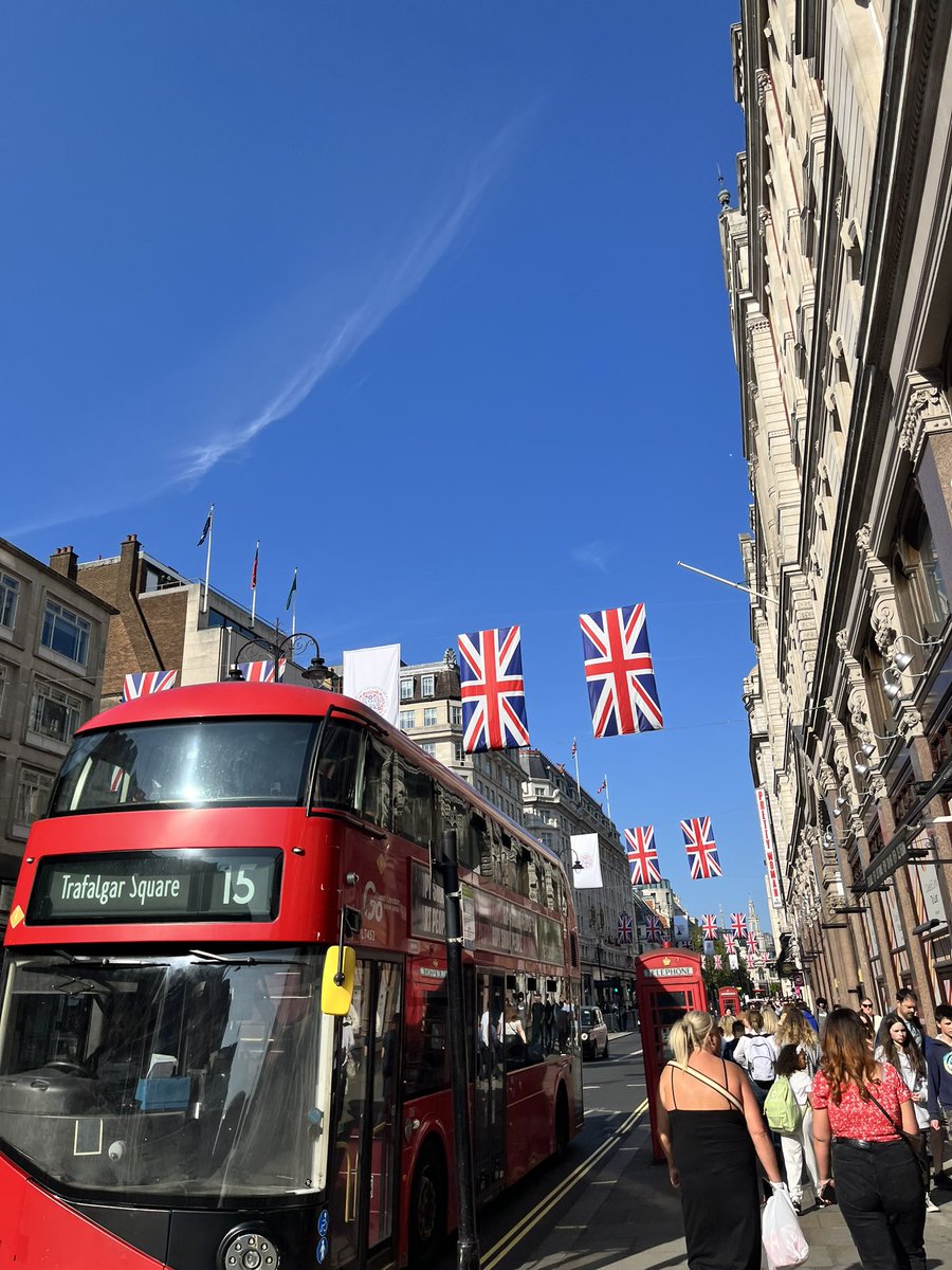 thisisourvice's tweet photo. 🇬🇧 https://t.co/f3wLjRtql9