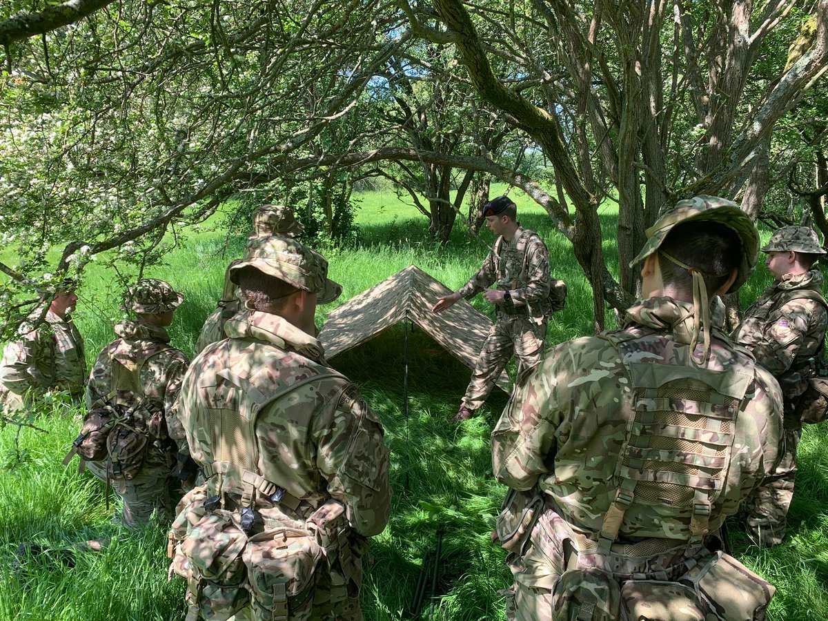 HaringeySCC's tweet image. Our Royal Marines Cadets attended a basic field craft training day at Colchester Garrison for 1 and 2 Troop @LimaCoyRMC. Cadets covered Hygiene, bivvy construction and section formations and cooking in the field. #seacdetsuk #haringey