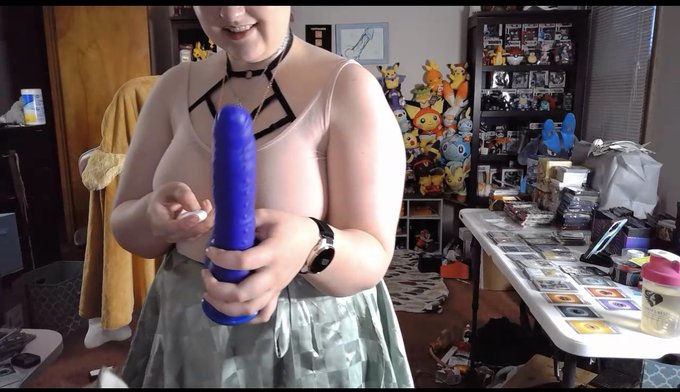 Having fun with new toys! Lol it thrusts ! https://t.co/43sFNo5F73<a href="/tag/horny"class="tags"><span>#horny</span></a><a href="/tag/pornstar"class="tags"><span>#pornstar</span></a><a href="/tag/nsfw"class="tags"><span>#nsfw</span></a><a href="/tag/amateur"class="tags"><span>#amateur</span></a><a href="/tag/dirtypanties"class="tags"><span>#dirtypanties</span></a>