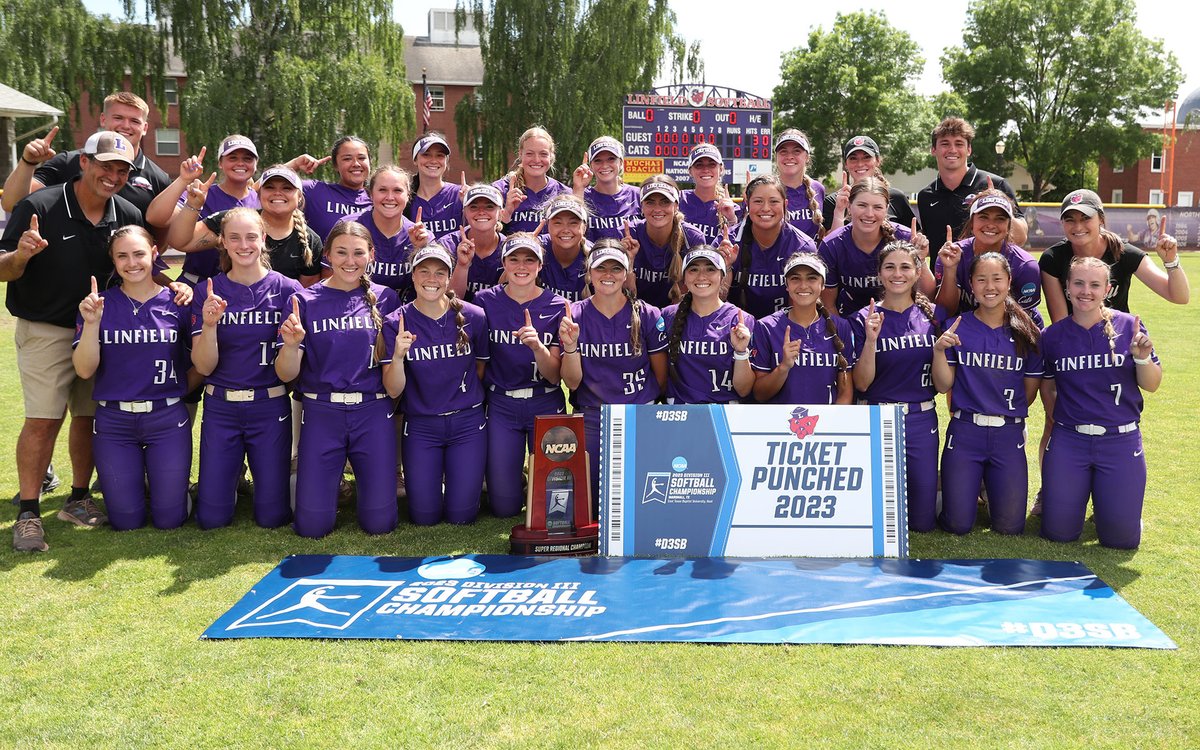 RECAP🥎| Linfield advances to the NCAA Finals for the seventh time in program history and the first time since 2015 with another 1-0 win over Bethel!

📰bit.ly/3oDUDfh

#RollCats | #Catball | #d3sb