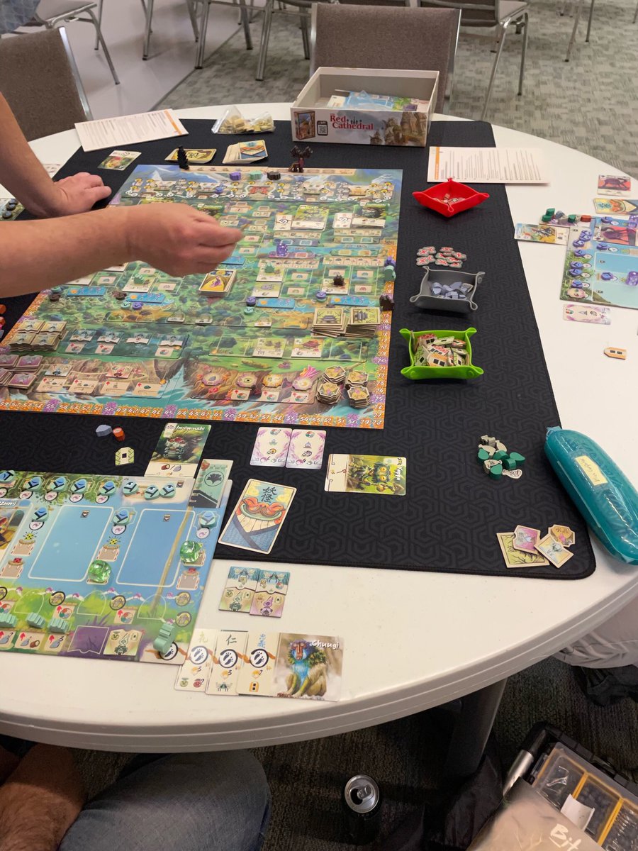 This week our band of gamers enjoyed Great Western Trail: Argentina (@PlanBGames_ , eggertspiele), Golem (@CranioCreations),  Bitoku (@devirgames), Concordia (@riograndegames), Castles of Burgundy (@RavensburgerNA) and Space Base (@alderac).