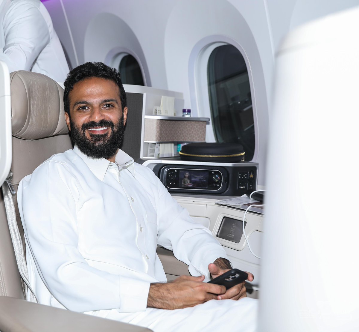 ittihad's tweet photo. 🐅 الــبــطــل سيتجه إلى جــدة 🏆✈️
#الدوري_الاستثنائي_العالمي https://t.co/V61J98748P