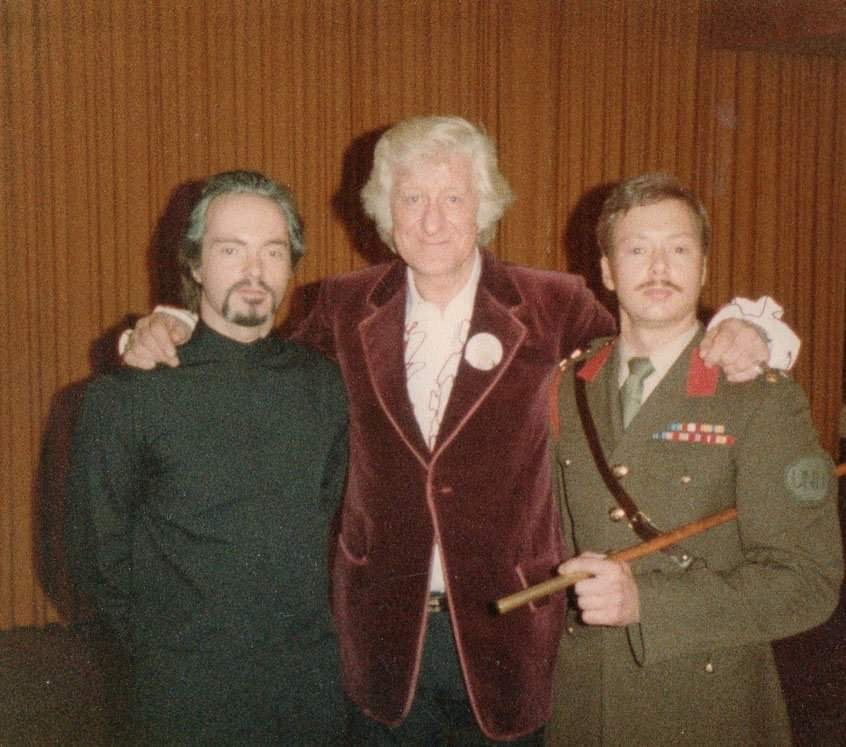 DefiantMonkey Improv tweet media