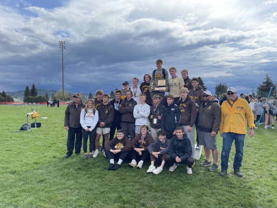 Congratulations to <a href="/chsbruintrack/">Capital High Track and Field</a> on winning the state championship this weekend!  #GoBru #sizetherings