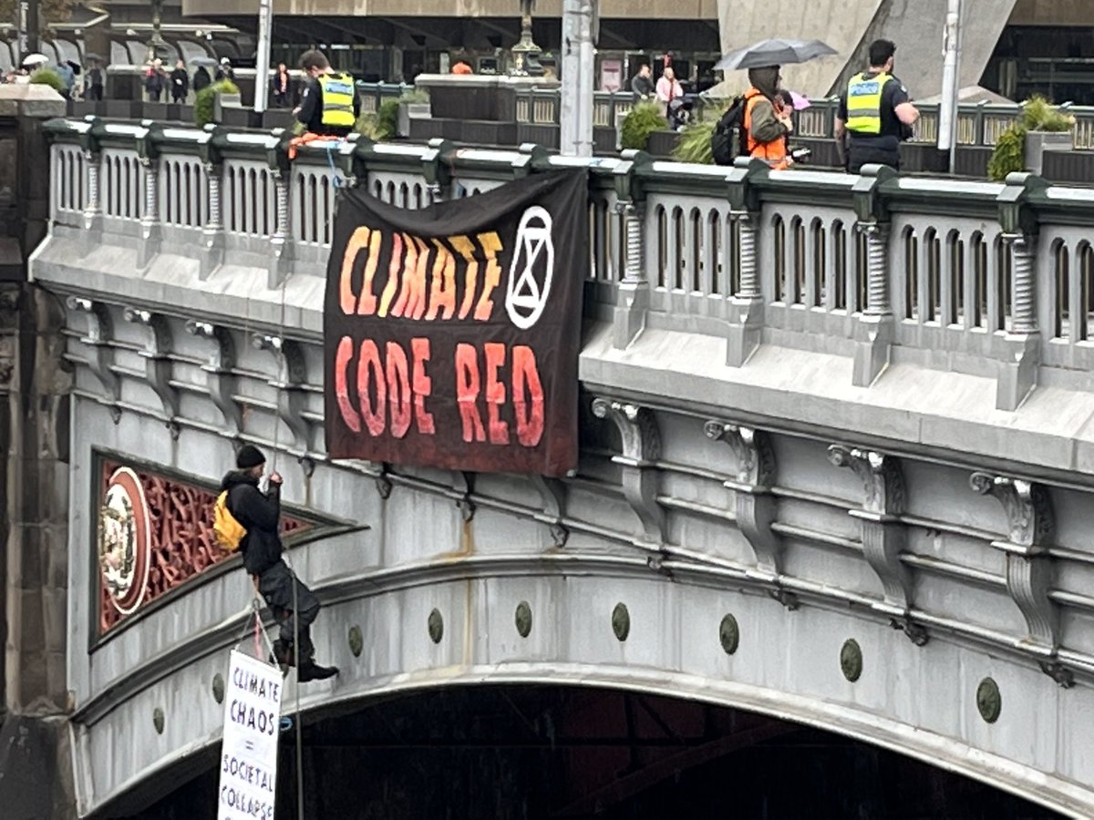 VioletCoCo5's tweet image. @XRSouthAus
Mimicry is the highest form of flattery. 🦋
#CodeRedForHumanity
On stolen lands we rebel.