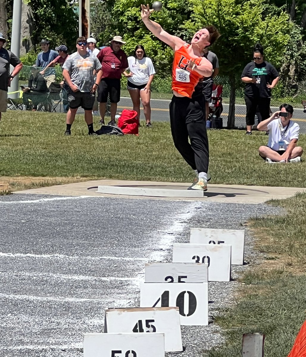 HCPrincipals's tweet photo. Nick Krahe ends his high school career with a 52-1 shot put throw, taking 4th in the State. #HCBeTheOne #HCProud https://t.co/Wh7OnNsmi7