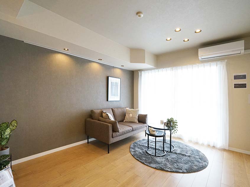 nanami14637's tweet photo. ダイアパレス川崎殿町がリノベで素敵なお部屋に！
■リバリノのOPENROOM見学会は５月２７日・２８日　#マンション #中古マンション #リノベーション  #部屋探し #川崎　
https://t.co/mzXr107X6X https://t.co/qLnWG7zfVD