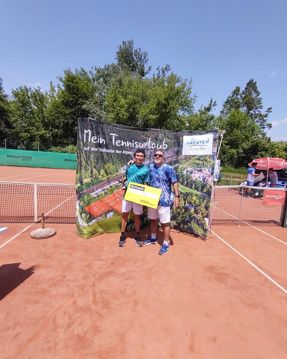 Not_Esportivas's tweet photo. ITF!
Parabéns ao jovem tenista campeão o argentino Alex Barrera 🇦🇷 que conquistou o @worldtennis de M15 de Warmbad Villach na Áustria, conquistando assim o terceiro título de ITF na carreira
#ITFWorldTennisTour #ITFTennis #Tennis #CarinthianOpen2023 #M15WarmbadVillach #AlexBarrera https://t.co/T7kL5dk6Cd