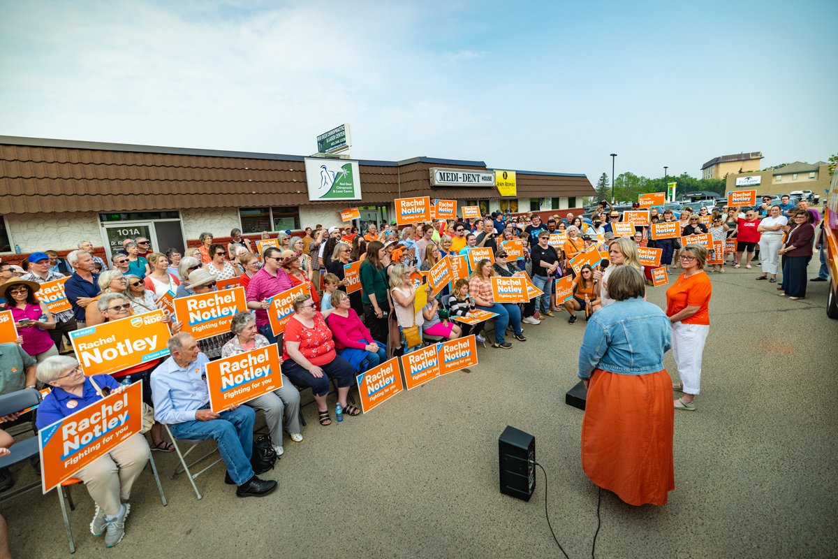 MichelleABaer's tweet photo. Election day is tomorrow.

We've worked so hard, together, to share a vision for a better future with our friends and neighbours.

Let's rally together and get ready for the final push with a visit from @RachelNotley this morning!

https://t.co/QCInUMR5qY https://t.co/JTXKYwL60G