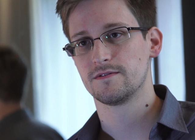 Robert4787's tweet photo. I thought the Pentagon Papers and Snowden leaks were bad enought, but these 21 intelligence leaks are, collectively, jaw-dropping. Time to quadruple the funding for counterintelligence in the IC! #IntelligenceLeaks #USHistory #TopSecrets #Espionage
https://t.co/RAR9gA0nzS https://t.co/URzvhe2QKE