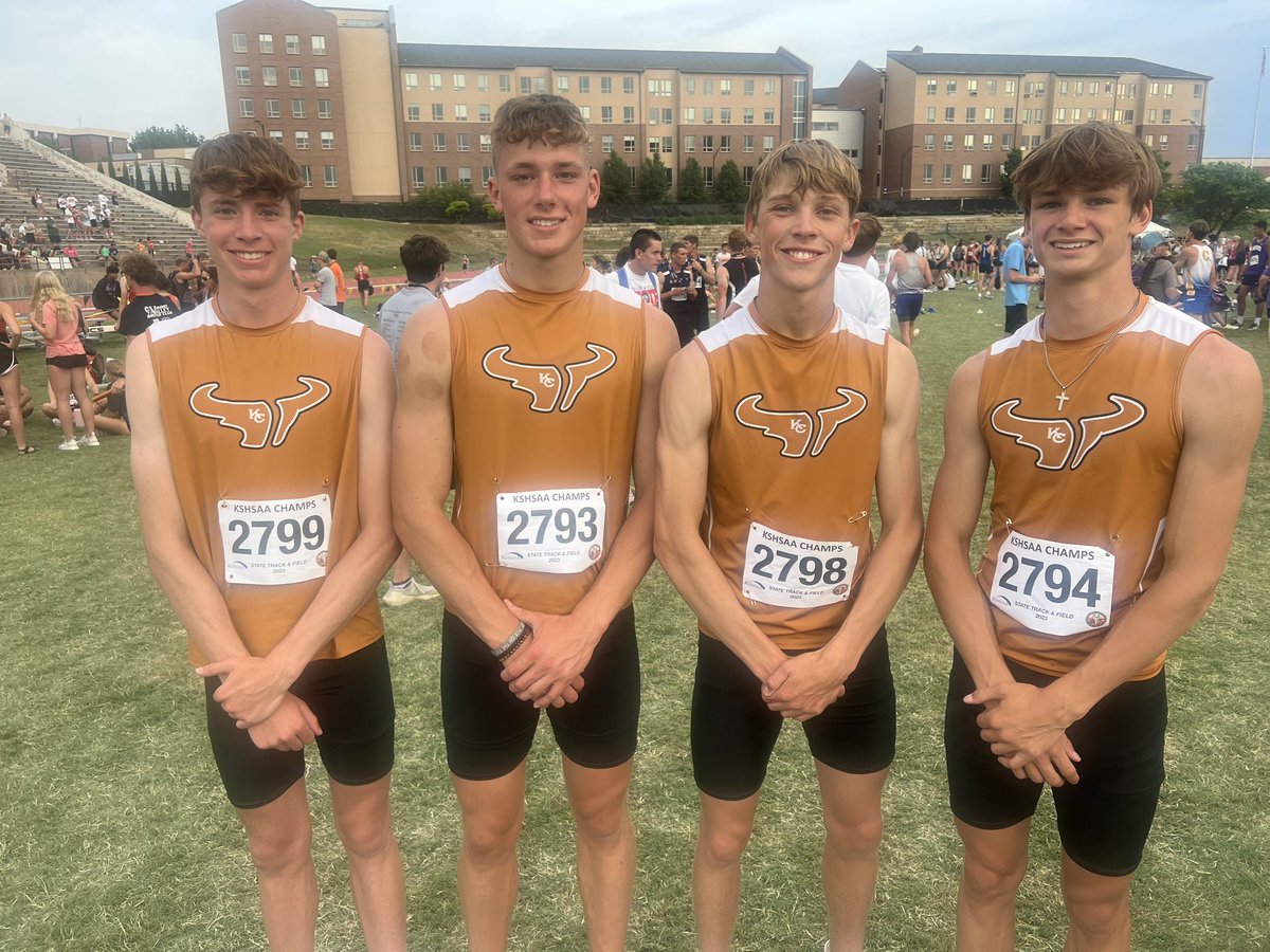 TrackInKansas's tweet photo. 1A boys 4x400 meter relay state champion 🥇 

Kiowa County wins it with a time of 3:32.45. 

Team of Weseloh, Brady Deterding, Thompson, Brock Deterding 

#trackinkansas https://t.co/td8On48JOt