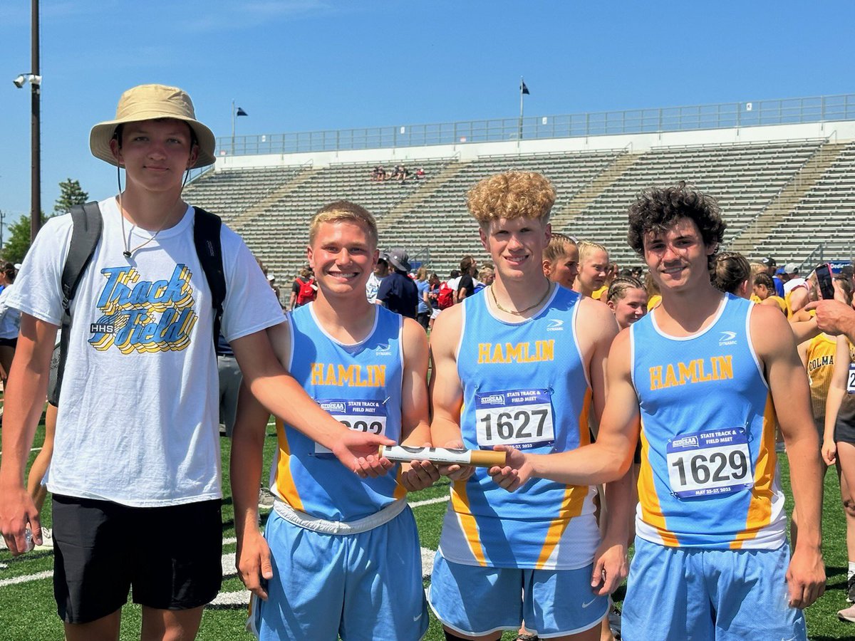 🚨Record Breakers🚨
Congrats to our boys 1600 M Relay team that broke the school record today with a time of 3:29.23! This also earned them a 4th place finish at the State Track Meet. 
Congrats to team members Zac VanMeeteren, Rylan Thue, Luke Fraser, and Gavin Prouty!
