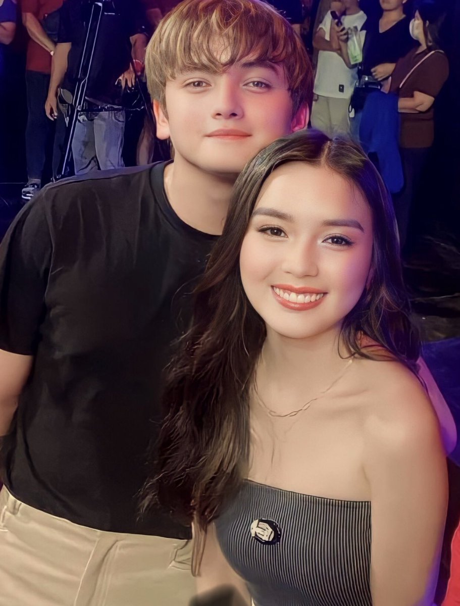 raawrbyx's tweet image. 