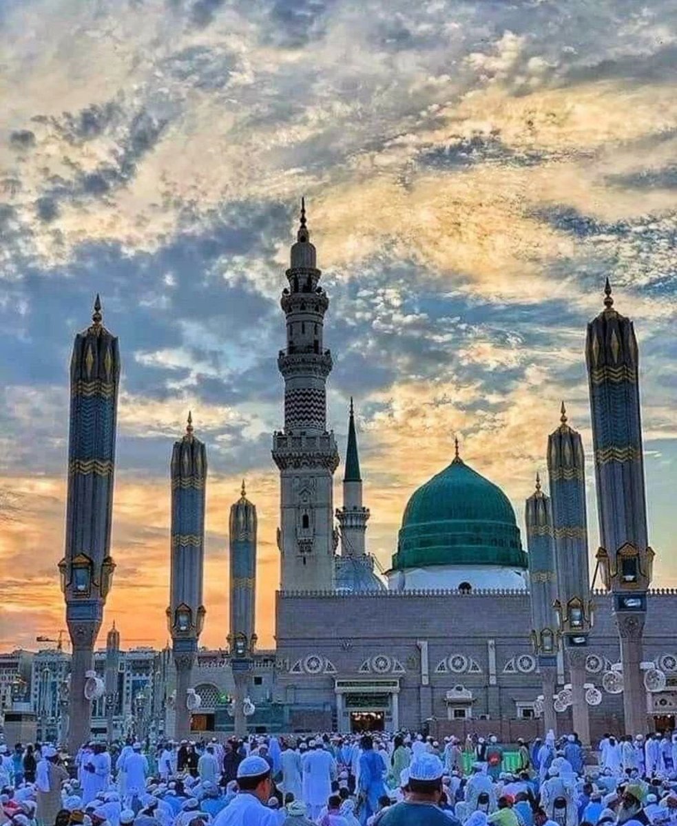 اسلام عليكم ورحمتہ اللہ وبرکاتہ

صبح بخیر

रब्बे काबा की कसम

तारीख पढ़ के देख लो पुरी दुनिया में 

मुहम्मद ﷺ से अफजल और बेहतर 

ना कोई आया है और ना कोई आएगा

#बेशक