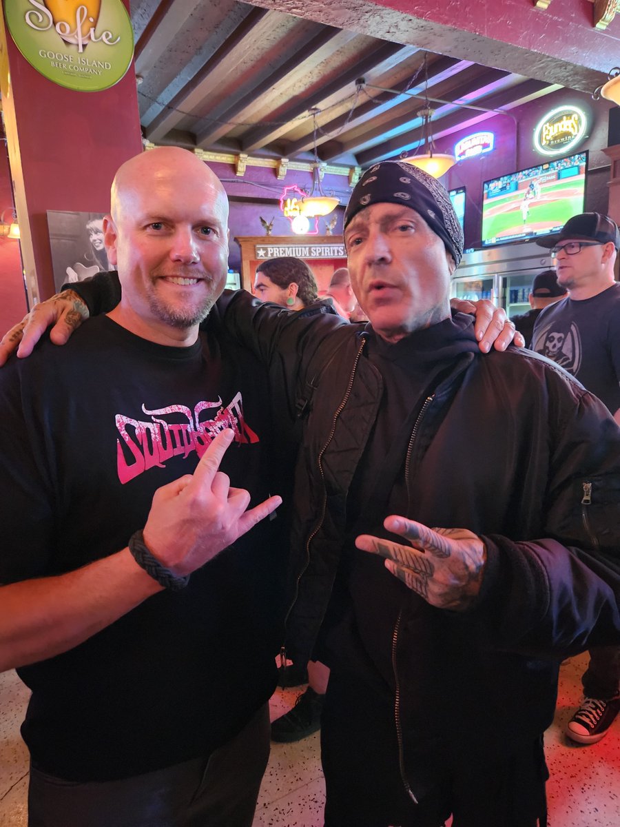 So cool to meet <a href="/EvanSeinfeld/">Evan Seinfeld</a>  <a href="/DannyBiohazard/">Danny Schuler</a> and <a href="/billybiohazard/">BillyBio</a> at <a href="/MKEMetalFest/">Milwaukee Metal Fest</a>!
<a href="/biohazardDFL/">BIOHAZARD</a> is back in a BIG way!
Last nights return of the original lineup is EASILY one of the best shows I've ever seen.
Thanks guys, for being so cool to us fans!
#StateoftheWorldAddress