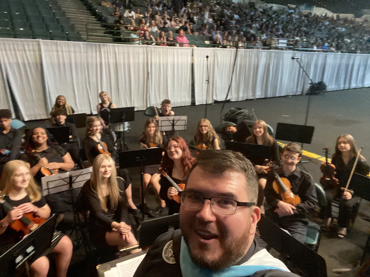 Congratulations class of 2023! So proud of these students for helping make your day even more special! #GoComets #CometClassOf23 #OMEA #graduate2023
