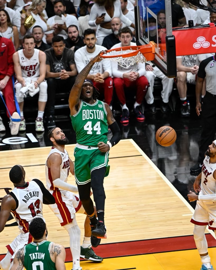 celtics's tweet photo. with AUTHORITY 🔨 https://t.co/shwUZkkrCd