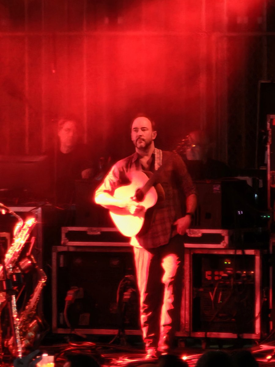 @AdamSandler your boy @davematthewsbnd is killing it in Cincinnati at @riverbendpnc