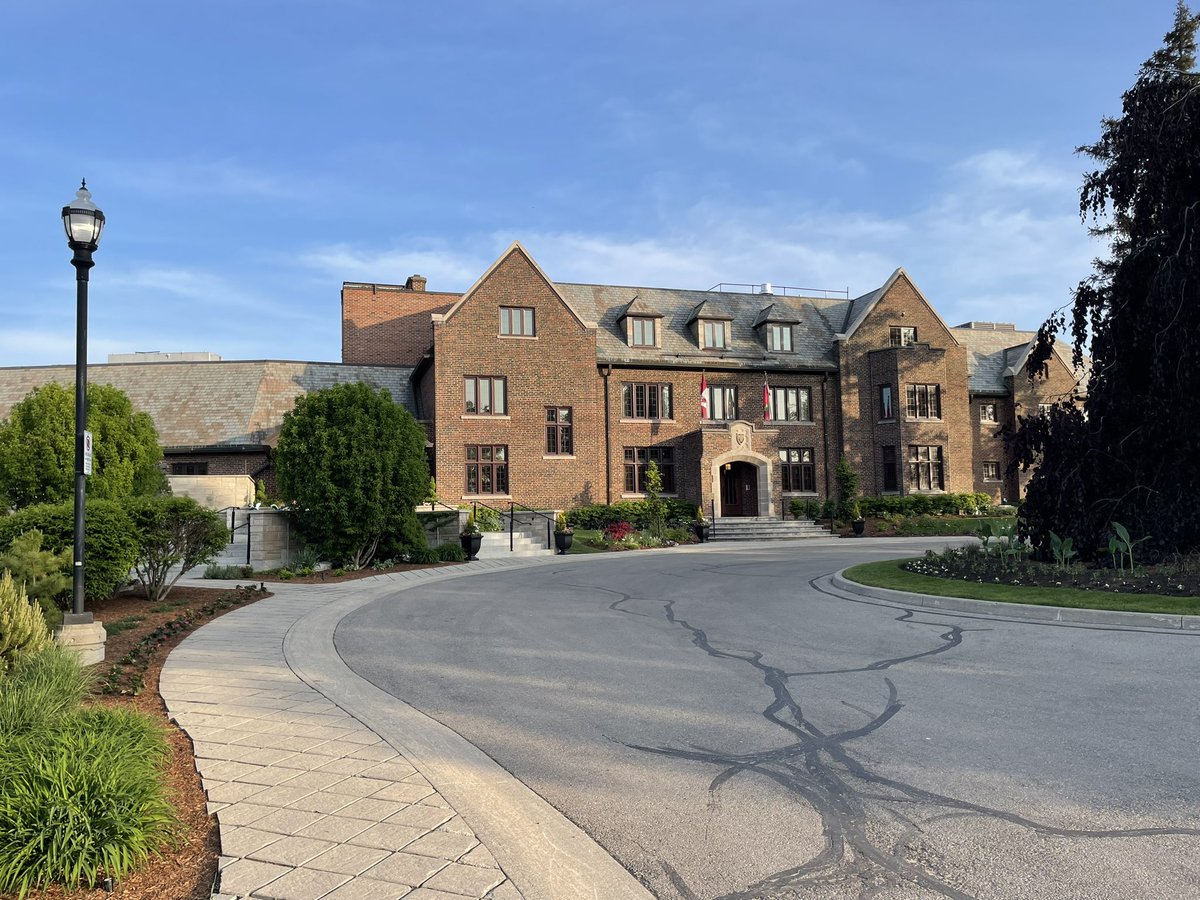 sgemmiti's tweet image. Thanks to @HamiltonGolf for hosting us from @PTBOGolfandCC today.  New favourite course in the country.  Already want to go back