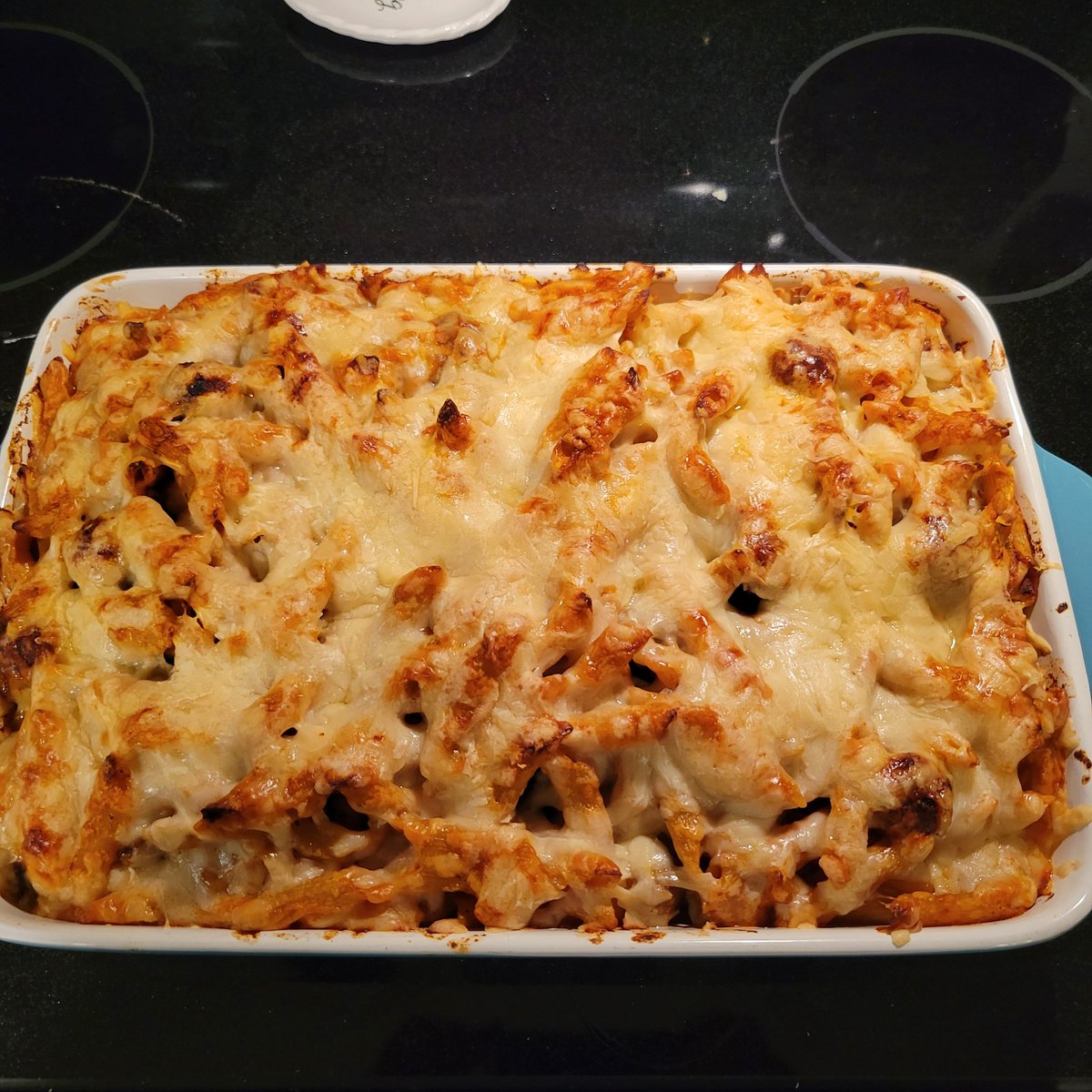 RealDanPearce's tweet image. Just pulled a baked ziti out of the oven with homemade red sauce and Italian sausage! #cooking #lunchprep #lunch #mealprep #italiancooking #italianfood #bakedziti #ziti