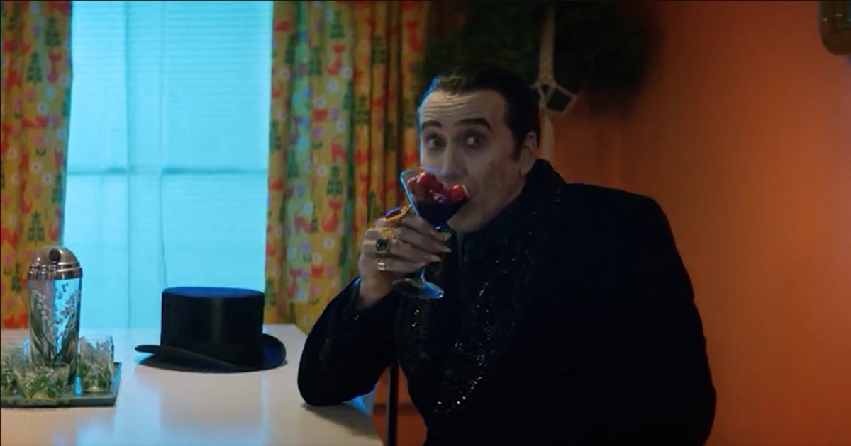 ironrye's tweet photo. If wanting Cage's Dracula to chew on me is wrong then I don't wanna be right. 🦇👄🩸 https://t.co/VbwmGk83uJ
