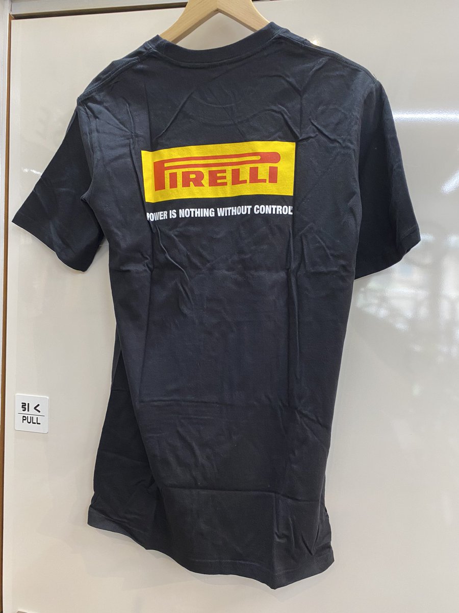 suzupower_kita's tweet photo. 🛞Pirelli導入キャンペーン🛞

現在店頭在庫のあるPirelli PzeroRace Speedcoreを
2本一緒にご購入いただいた先着2名様に、背中と胸にPirelliのボックスほかロゴが入ったTシャツをプレゼントいたします！

#pirelli #PzeroRace #speedcore https://t.co/oBbCs7sieX
