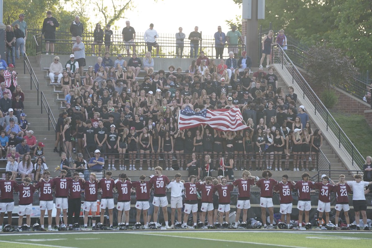 Amazing crowds by both De Smet and MICDS last night for the MSLA Class 2 state championship at Hunter Stadium <a href="/LU_Lions/">Lindenwood Athletics</a>