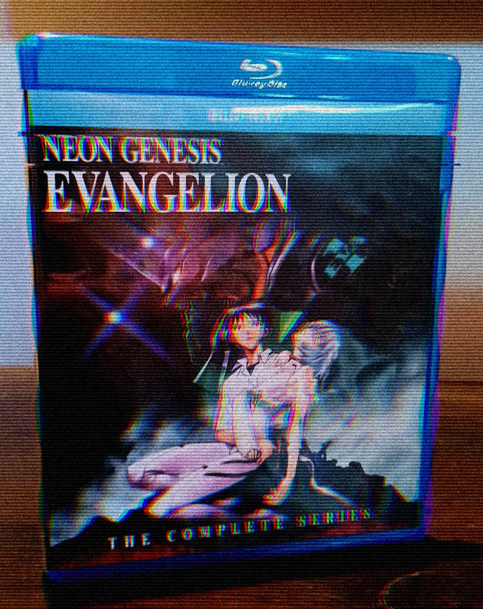 DiormVM's tweet image. J'étais intimidé par #Evangelion. Il semblait y avoir tellement de trucs à regarder. Pourtant il n'y a qu'une série de 26 épisodes dont les deux derniers peuvent être remplacés par le film "The end of Evangelion. Contrairement aux critics, la fin du film n'est pas si dérangeante.