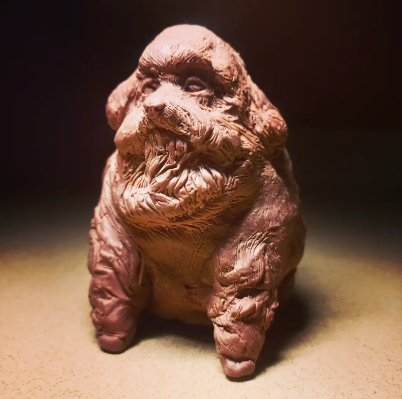 MemesSculpt's tweet photo. Chirol commands majesty https://t.co/SoafbAO3XJ