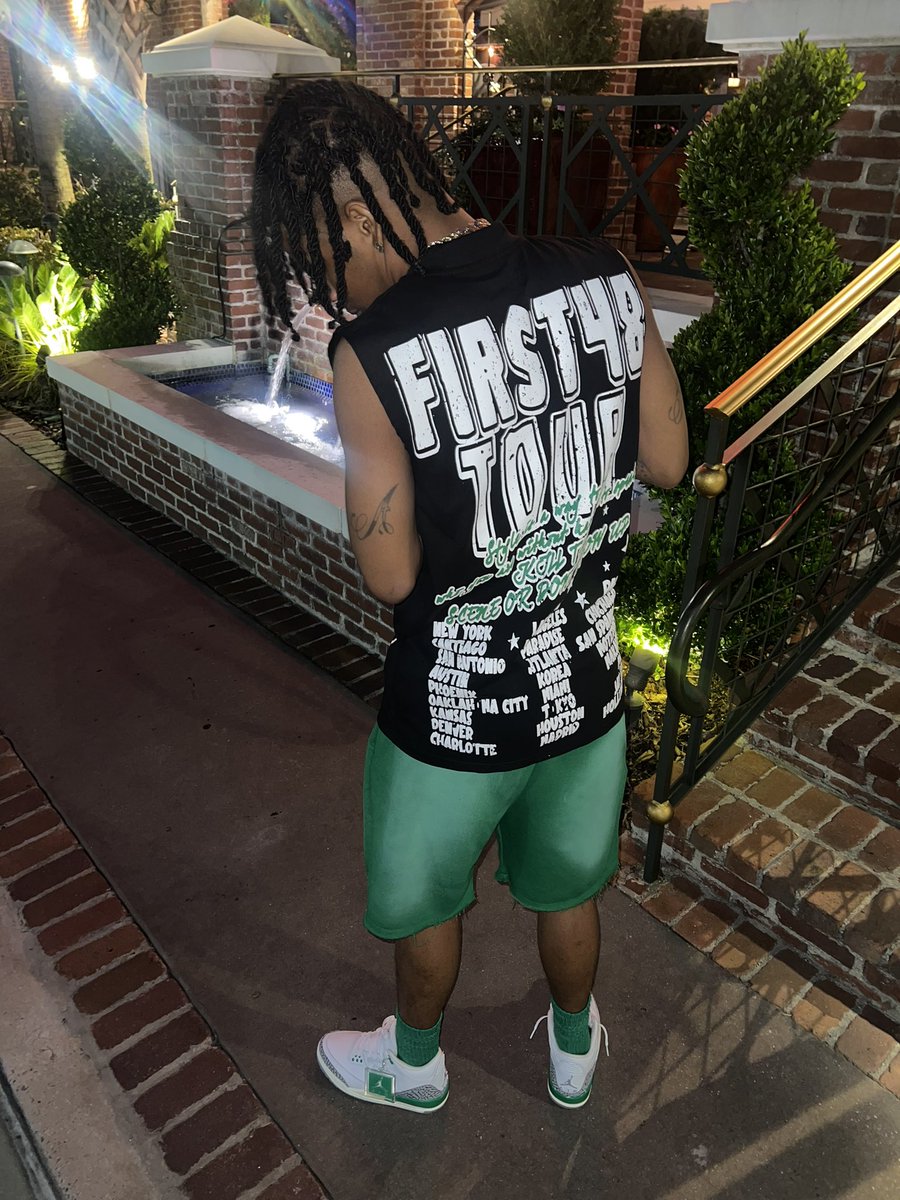 IAM_2LANE's tweet photo. Only Competition My Niggas In Is Trynna See Who Gone Flood Da City 🦅🖤 … #LLBNB #LLMURK #LLCHOP #LLSOSA #LLJOSH https://t.co/Z4P68NcyBQ
