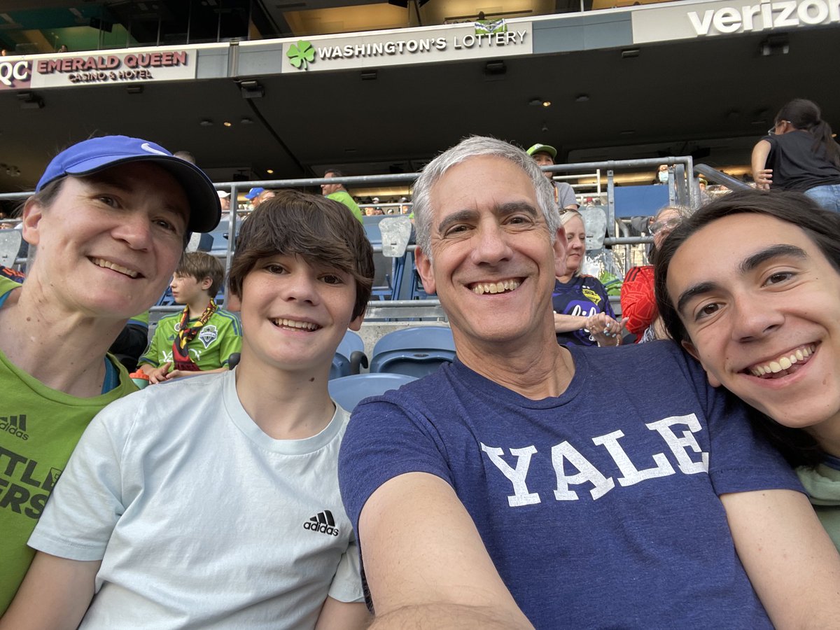 benklasky's tweet photo. #soundersmatchday https://t.co/49zqj0dAWI