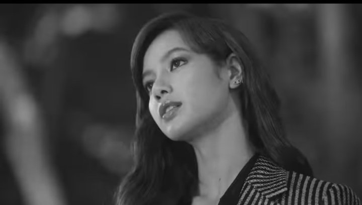 lisasghoul's tweet photo. #LISA in Celine video (Cannes)
https://t.co/llHbhTo0tn https://t.co/TFHgsaXFUL