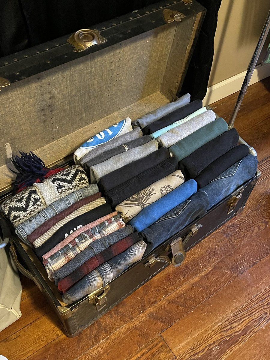 Felt zen to pack away my winter clothes today. Hello summer 🥳