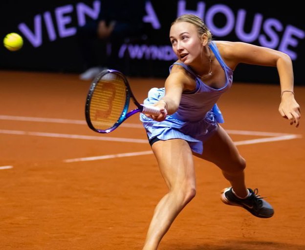 GridironDS's tweet photo. 2023 French Open #freepicks and I got two bets for ya!
🎾Pedro Martinez ML -130
🎾Potapova ML -240
Going to be releasing freepicks throughout the Tourney so FOLLOW / LIKE for more! #FrenchOpen
#RolandGarros #gamblingtwitter #tennisbets #tennispicks #RolandGarros2023 #tennis https://t.co/BApy7tvsjf
