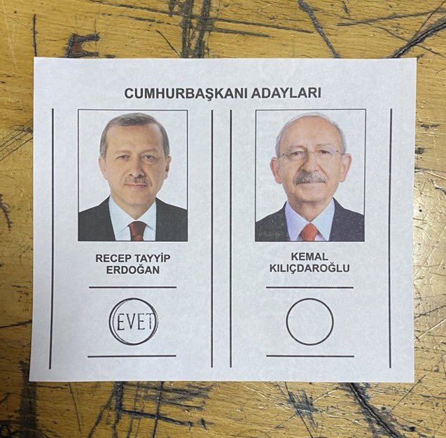 Anketimsi's tweet photo. Aile baskısı gören gençler için İKİNCİ TUR Erdoğan oy pusulaları https://t.co/DtOYltjJyS