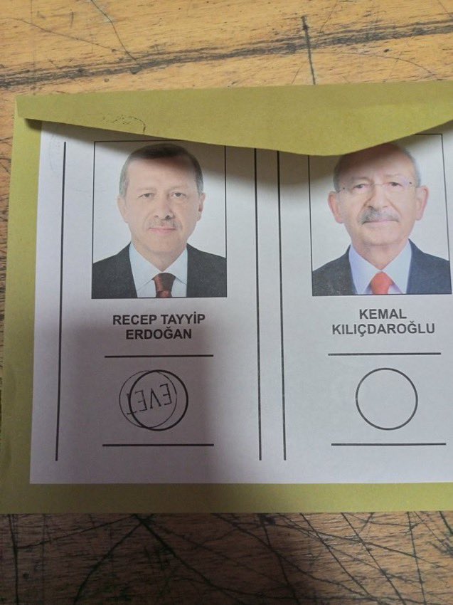 Anketimsi's tweet photo. Aile baskısı gören gençler için İKİNCİ TUR Erdoğan oy pusulaları https://t.co/DtOYltjJyS