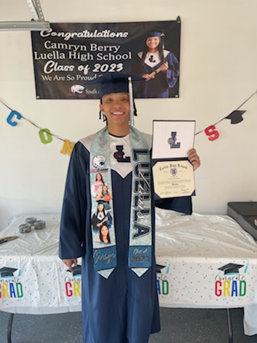 Jennifer Brown (@mzjenb) on Twitter photo The last 7 days went something like this: Graduation β
οΈ Celebration β
οΈ and in 48 hrs we land in Jag Nation. No summer time play for <a href="/baam_caam/">CaamBaam</a>, we got work to do at <a href="/SouthAlabamaWBB/">South Alabama Women's Basketball π</a> Did somebody say Sunbelt Freshman of the Year??? Let's run it back!!!!#WeComing <a href="/YolishaJ/">Yolisha Jackson</a> The last 7 days went something like this: Graduation β
οΈ Celebration β
οΈ and in 48 hrs we land in Jag Nation. No summer time play for <a href="/baam_caam/">CaamBaam</a>, we got work to do at <a href="/SouthAlabamaWBB/">South Alabama Women's Basketball π</a> Did somebody say Sunbelt Freshman of the Year??? Let's run it back!!!!#WeComing <a href="/YolishaJ/">Yolisha Jackson</a>