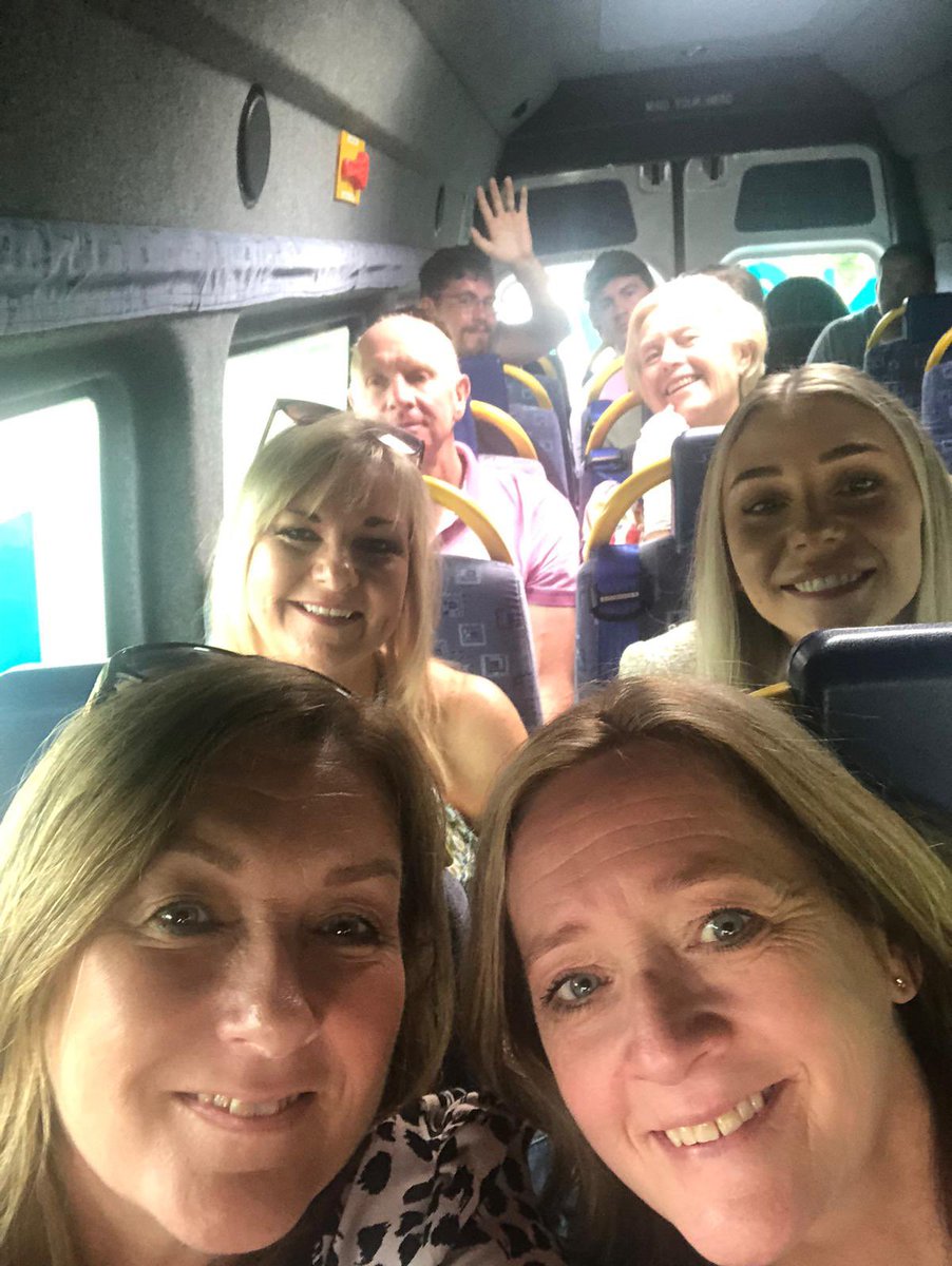 HorsfallKathryn's tweet photo. #CountyAtWembley #stockportcounty https://t.co/fTBj2pSU3k