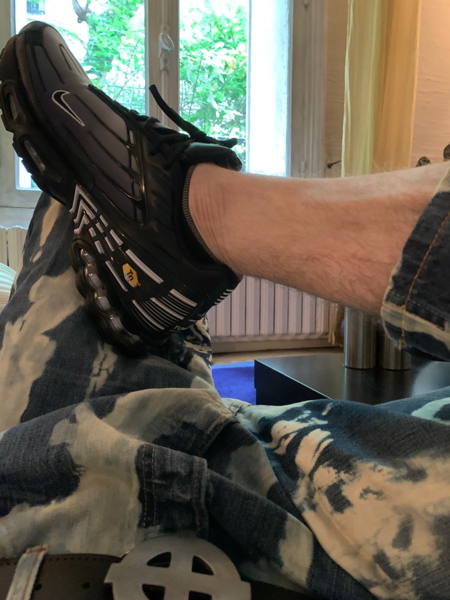 rubberdocs's tweet photo. @MasterScottUK @sneakerlatex @MrRiegillio @daddysbestboii TN3 / https://t.co/fsZ5vZSJXj